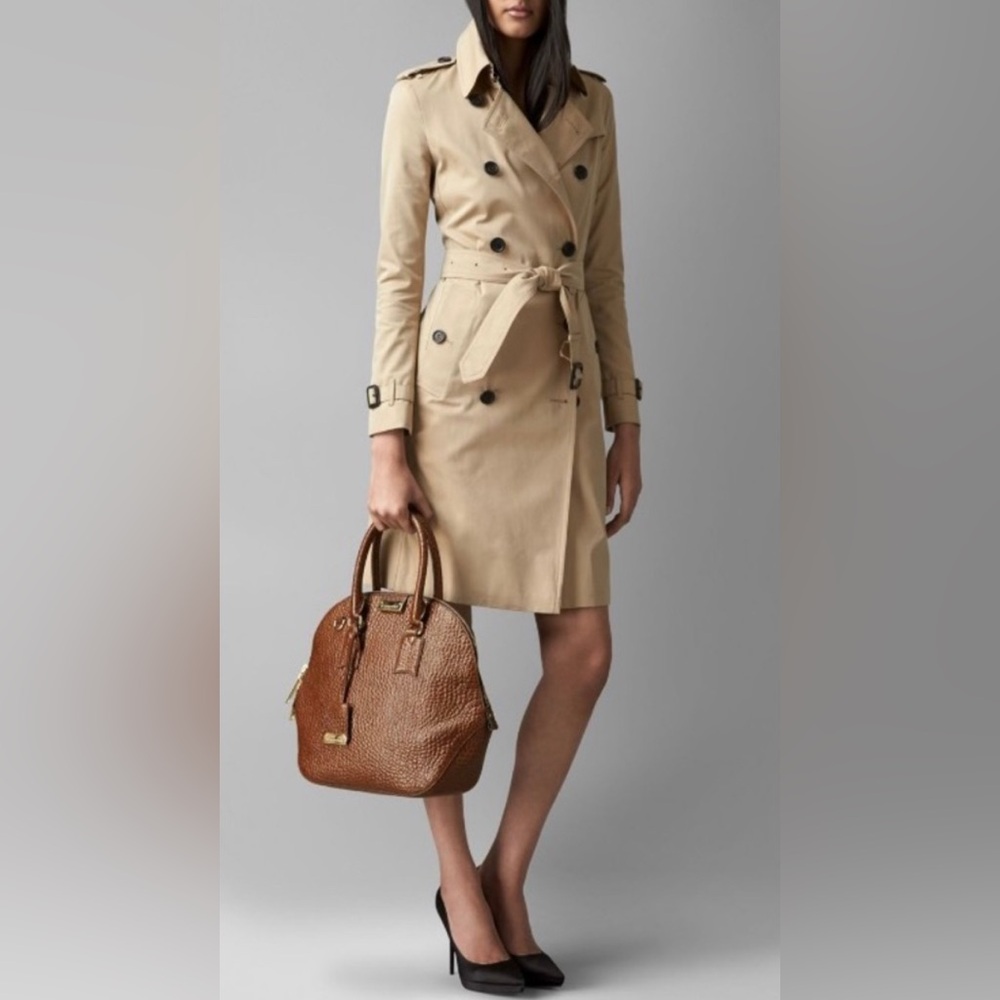 Authentic Burberry Medium Heritage Orchard in Signature Grain Leather Flax Brown